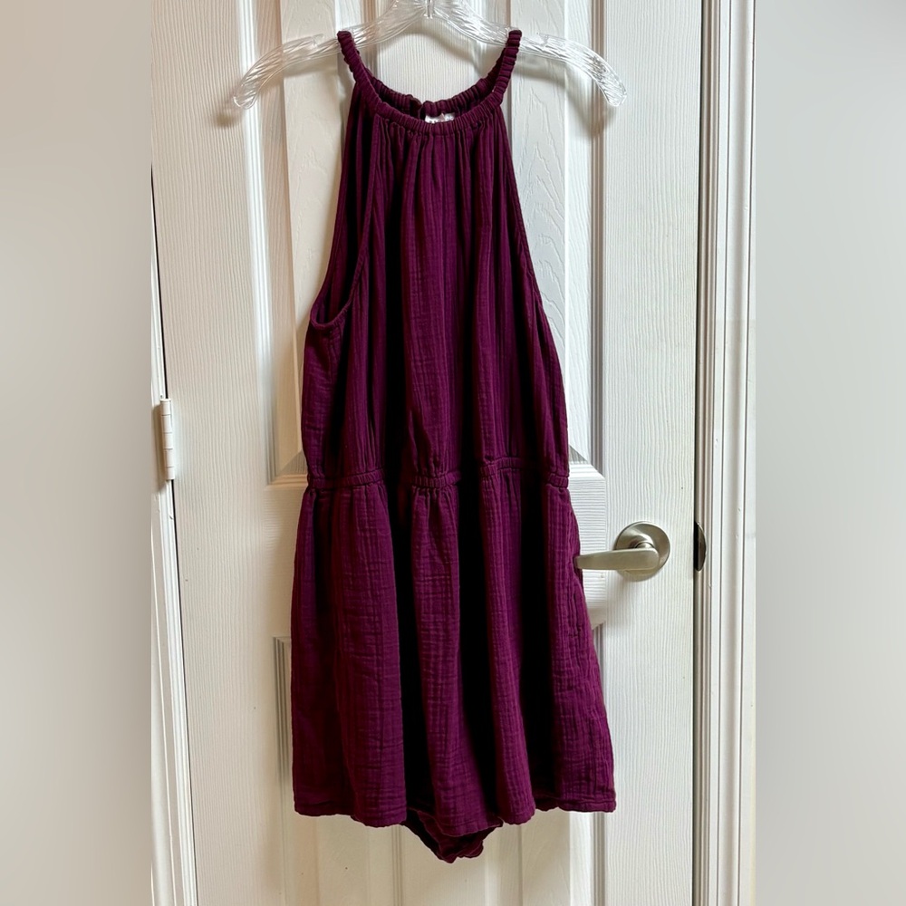 GAP Plum Textured Romper size Large